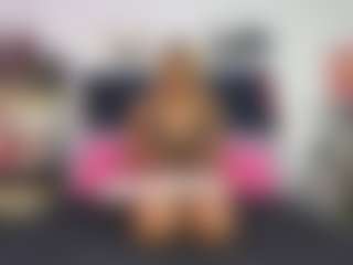 Emmily Giraldo's Live Sex Cam Show