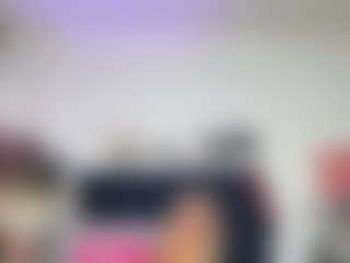 Emmily Giraldo's Live Sex Cam Show