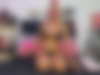 Live cam show with Emmily Giraldo - Genital Piercings on AdultVida.com