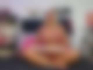 Emmily Giraldo's Live Sex Cam Show