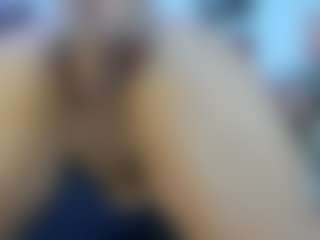 Emmily Giraldo's Live Sex Cam Show
