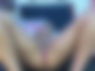 Emmily Giraldo's Live Sex Cam Show