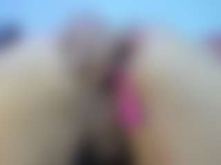 Emmily Giraldo's Live Sex Cam Show