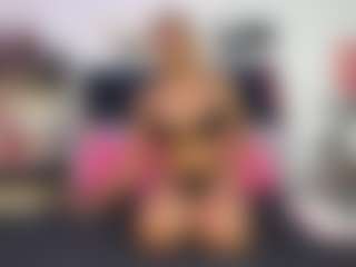 Emmily Giraldo's Live Sex Cam Show