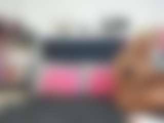Emmily Giraldo's Live Sex Cam Show