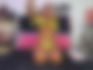 Emmily Giraldo's Live Sex Cam Show
