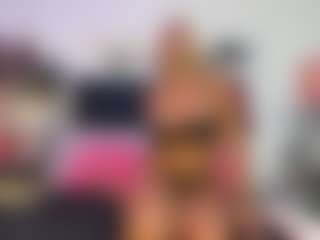Emmily Giraldo's Live Sex Cam Show