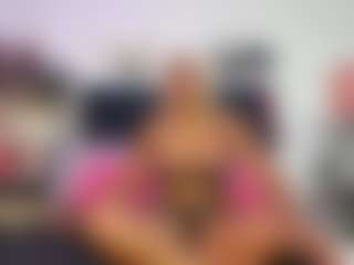 Emmily Giraldo's Live Sex Cam Show