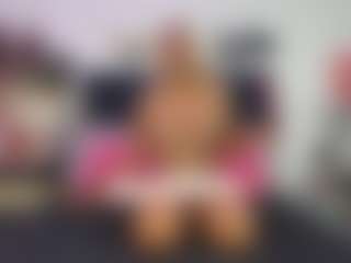 Emmily Giraldo's Live Sex Cam Show
