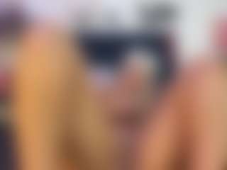 Live cam show with Emmily Giraldo - Nipple Piercings on Hubzter Live