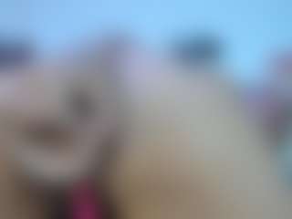 Emmily Giraldo's Live Sex Cam Show