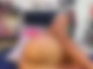 Emmily Giraldo's Live Sex Cam Show