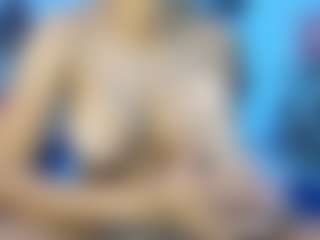 Emmily Giraldo's Live Sex Cam Show