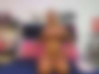Emmily Giraldo's Live Sex Cam Show