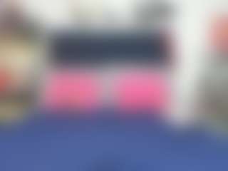 Emmily Giraldo's Live Sex Cam Show
