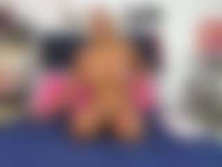 Emmily Giraldo's Live Sex Cam Show