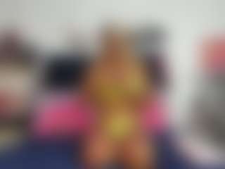 Emmily Giraldo's Live Sex Cam Show