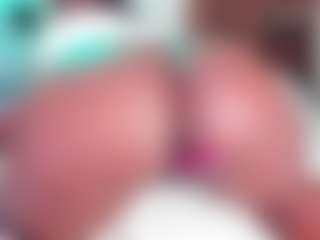 Live cam show with violett-gomez - Ebony on TeamSkeetLive | colombia