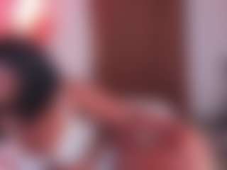 Live cam show with violett-gomez - Ebony on Camsoda | colombia