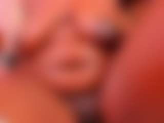 Live cam show with violett-gomez - Ebony on Gym Cam Girls | colombia