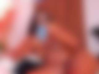 Live cam show with violett-gomez - Body Massage on x69.live