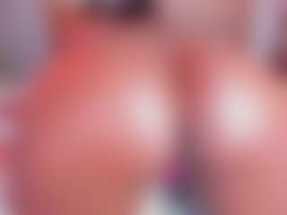 Spettacolo in cam dal vivo con violett-gomez - BBW su Camsoda