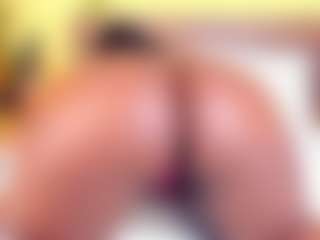 Live cam show with violett-gomez - Tease Black on xfollow cams