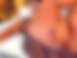 Live cam show with violett-gomez - Striptease on iamadamtest123.com