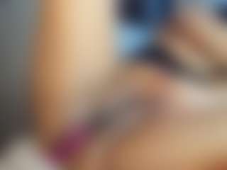 iriss-25's Live Sex Cam Show