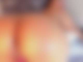Live cam show with iriss-25 - Lesbian on infinitiblacc.com