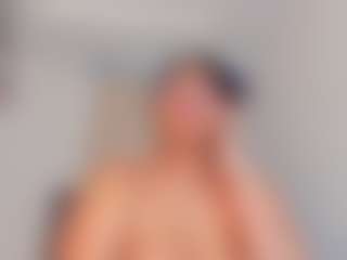 iriss-25's Live Sex Cam Show