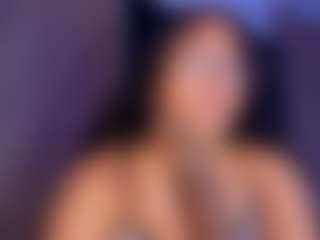iriss-25's Live Sex Cam Show