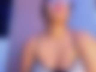 Live cam show with iriss-25 - Bikini on SpankPalCams