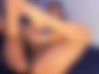 iriss-25's Live Sex Cam Show
