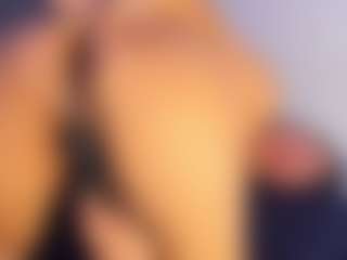 iriss-25's Live Sex Cam Show