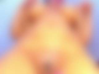 iriss-25's Live Sex Cam Show