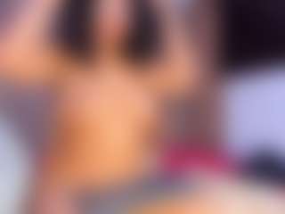 iriss-25's Live Sex Cam Show