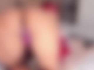iriss-25's Live Sex Cam Show