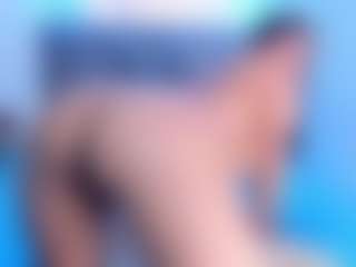 iriss-25's Live Sex Cam Show