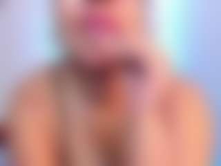 iriss-25's Live Sex Cam Show