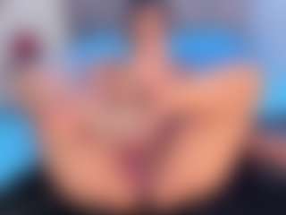 Live cam show with iriss-25 - Bedroom Latina on sexylive.show | colombia