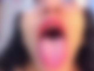 iriss-25's Live Sex Cam Show