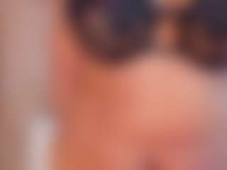 Live cam show with iriss-25 - Ride Torso on alttransgirls