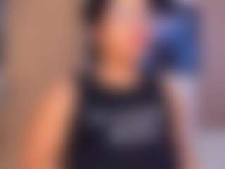 Live cam show with iriss-25 - Thong on Streamer API