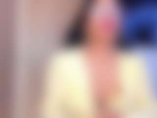 Live cam show with iriss-25 - Lesbian on Hubzter Live