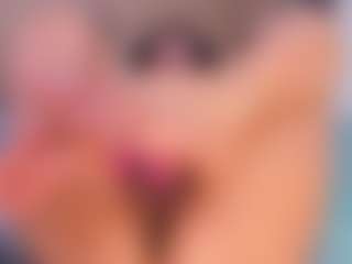 Live cam show with iriss-25 - Double Penetration on Camsoda