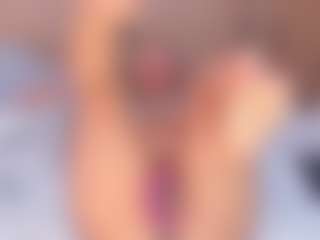 iriss-25's Live Sex Cam Show