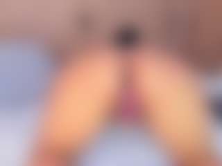 iriss-25's Live Sex Cam Show