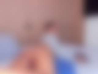 iriss-25's Live Sex Cam Show