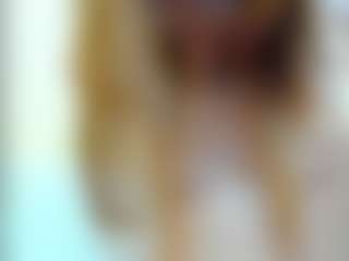 Live cam show with Sky - Gray Eyes on madthumbs